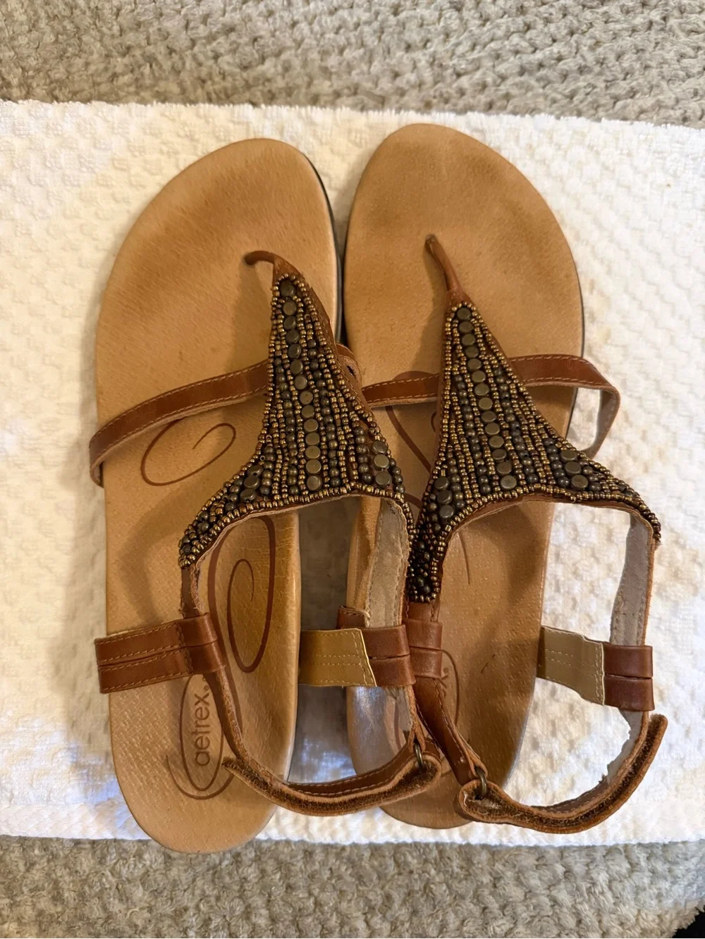 Aetrex Comfort Beaded Brown Women's Sandals Size 10